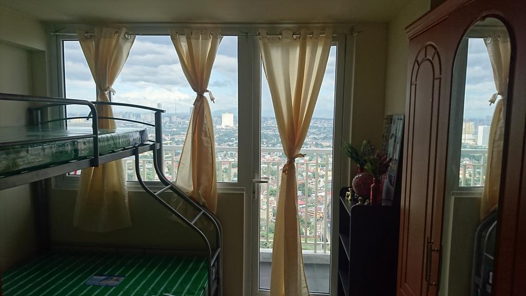 Salvador @ Mezza 2 Smdc Residences Manille Extérieur photo