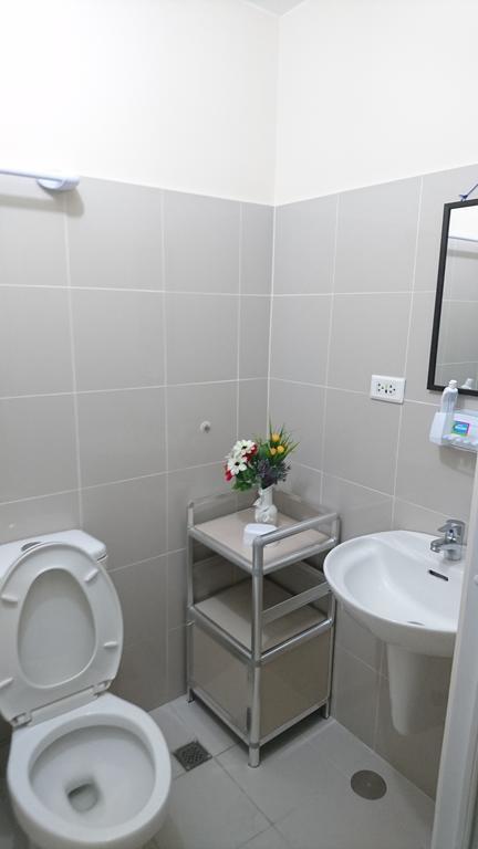 Salvador @ Mezza 2 Smdc Residences Manille Extérieur photo